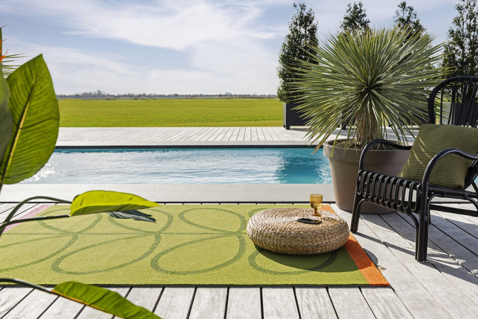 Orla Kiely Giant linear stem seagrass outdoor